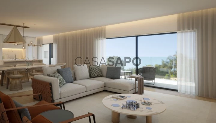 Apartamento T2 Triplex para comprar em Portimão