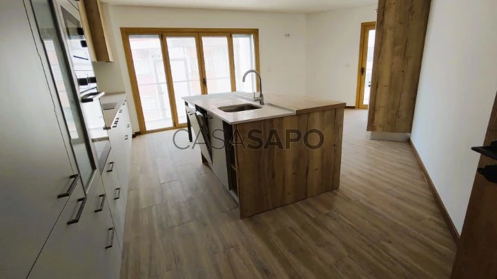 Apartamento T4+1 para comprar em Vila Franca de Xira