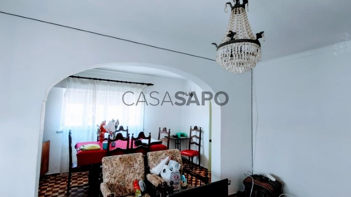 Apartamento T3 Duplex para comprar no Cadaval