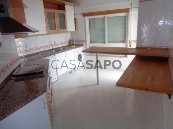 Apartamento T2 para alugar em Vila Franca de Xira