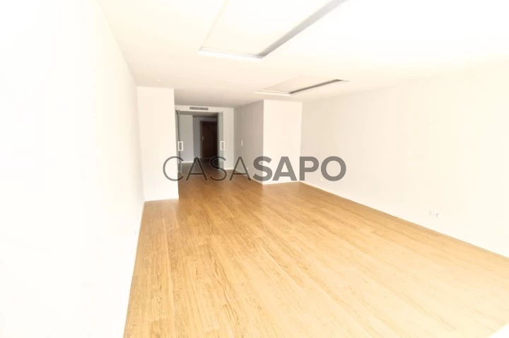 Apartamento T3 para comprar em Cascais