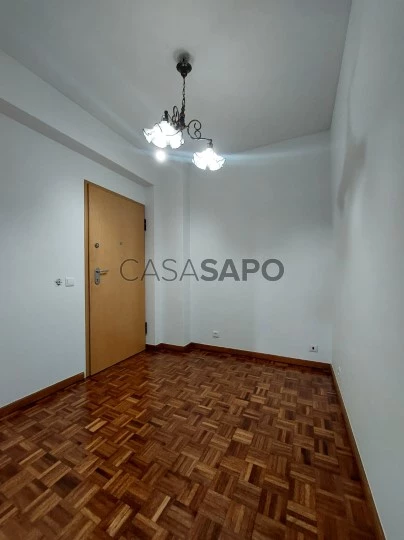 Apartamento T3 para alugar em Braga