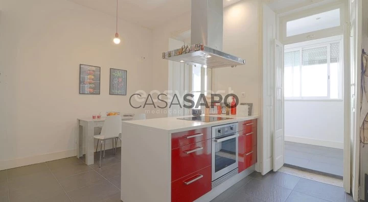 Apartamento T4 Duplex para comprar no Barreiro