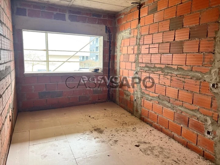 Apartamento T4 Duplex para comprar no Montijo