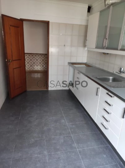 Apartamento T2 para comprar em Sintra