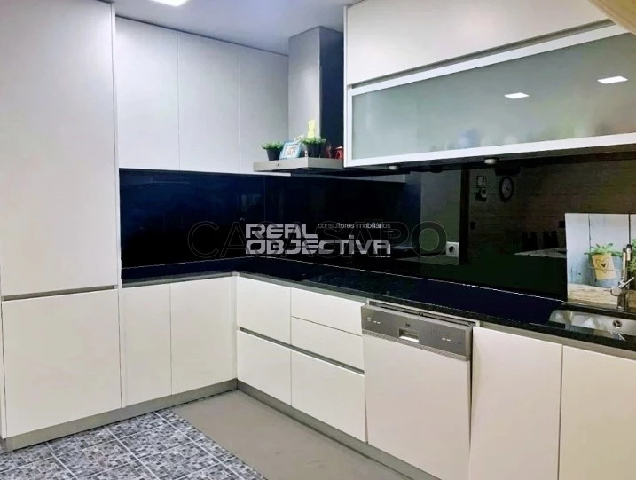 Moradia T3 Duplex para comprar em Maia