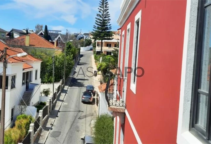 Appartement de 2 chambres entièrement rénové à Monte Estoril