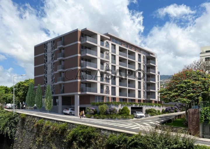 Apartamento T4 para comprar no Funchal