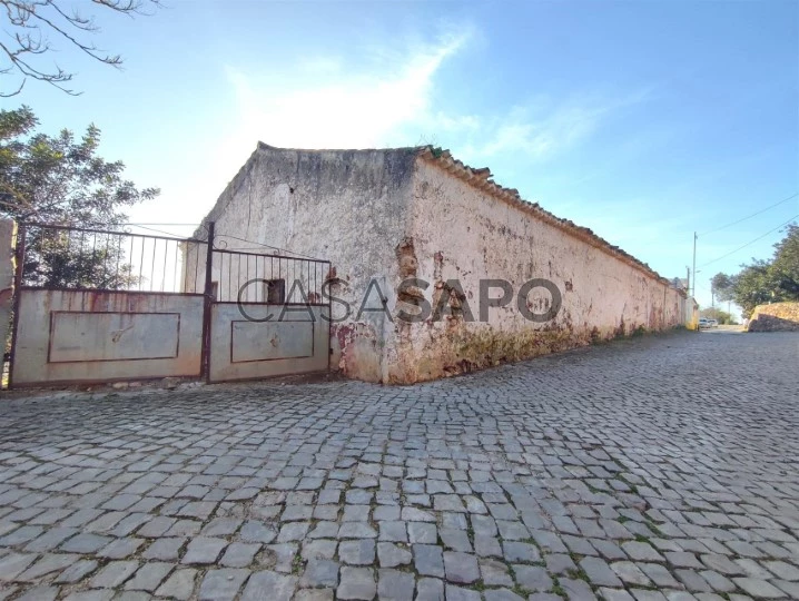 Moradia T5 para comprar em Loulé