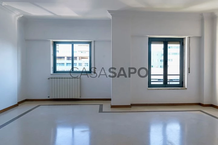 Apartamento T1 para comprar em Oeiras