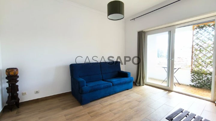 Apartamento T2 para comprar na Amadora