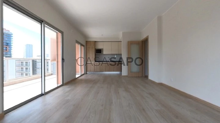 Apartamento T1+1 para comprar em Portimão