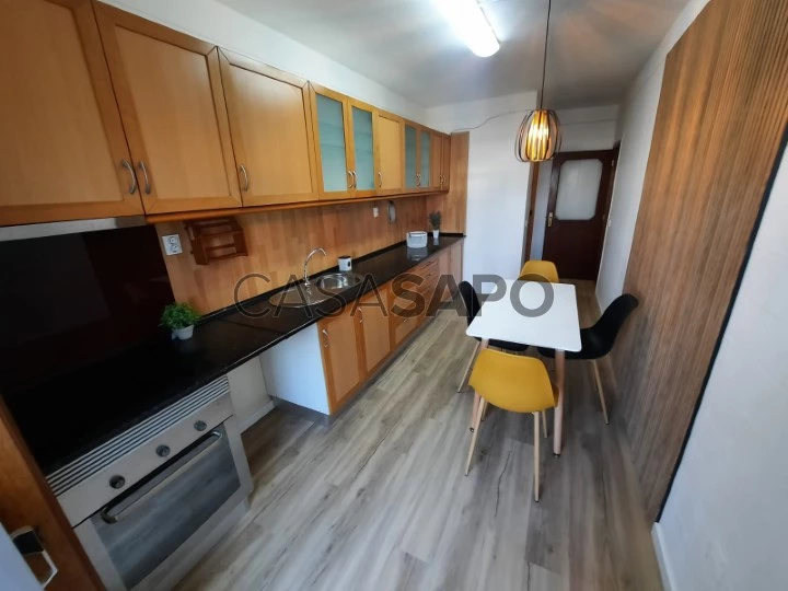 Apartamento T2 para comprar em Gondomar