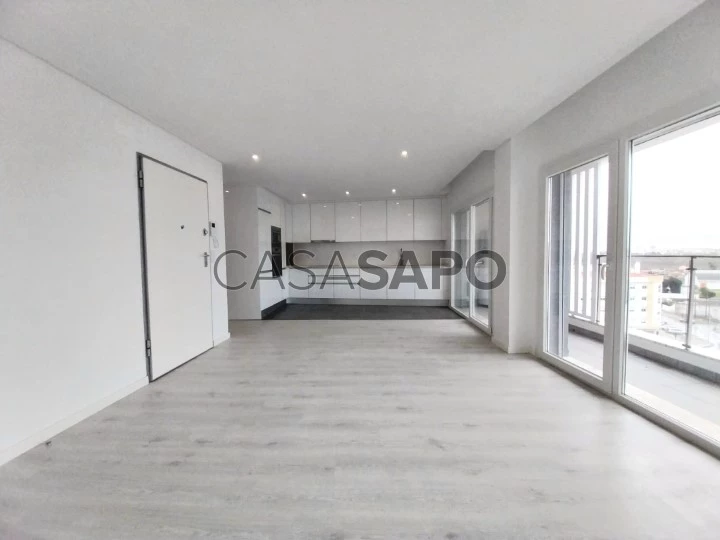 Apartamento T2 para comprar no Seixal