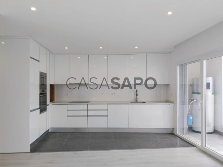 Apartamento T2 para comprar no Seixal