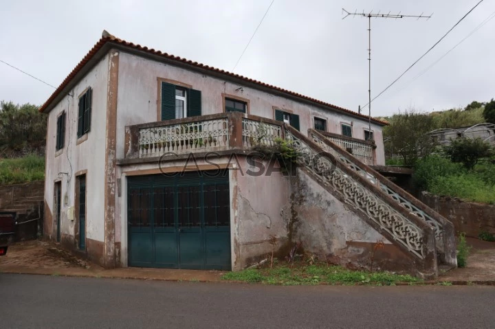 Moradia T2 Duplex para comprar em Porto Moniz