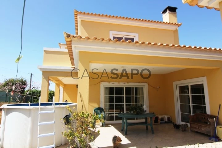 Casa V4 en venta en Parchal en Lagoa, Algarve