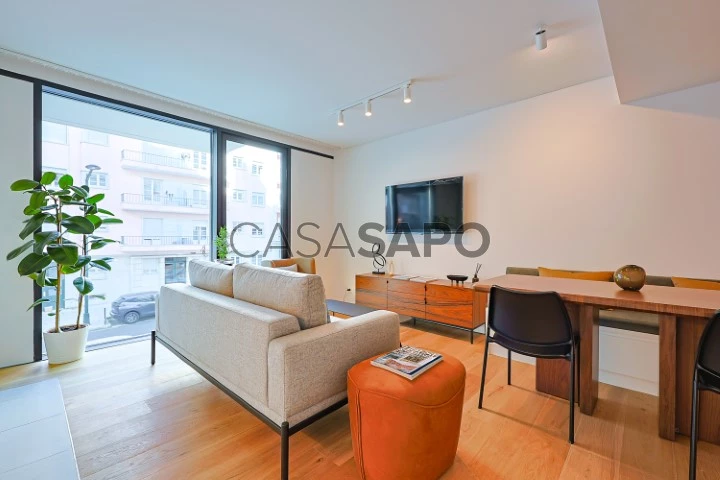 Apartamento_T2_Amoreiras_sala