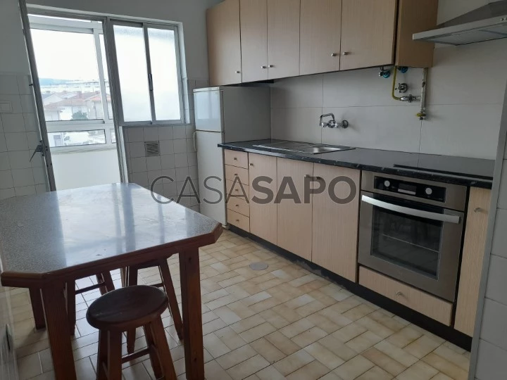 Apartamento T2 para comprar em Barcelos