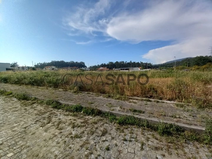 Lote para moradia individual em Perelhal - Barcelos