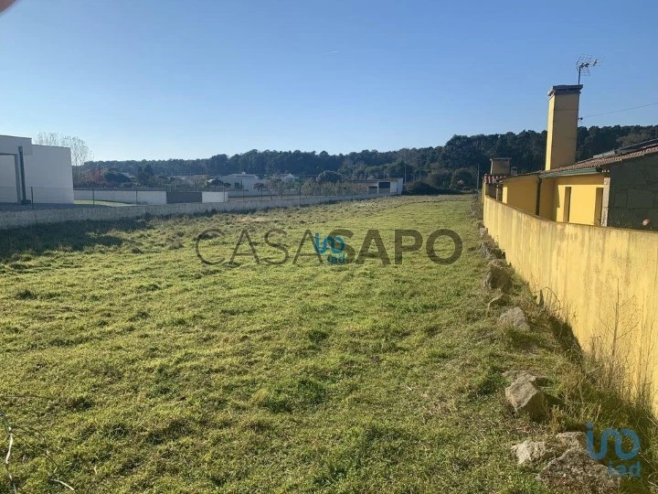 Lote para comprar em Caminha