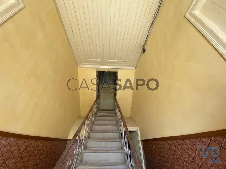 Apartamento T5 para comprar em Olhão