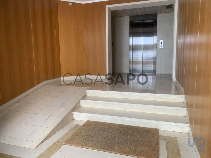 Apartamento T5 para alugar em Lisboa