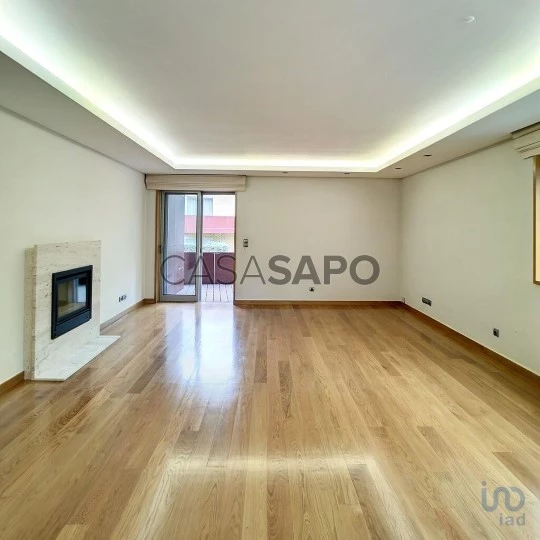 Apartamento T3 para comprar em Vila Nova de Gaia