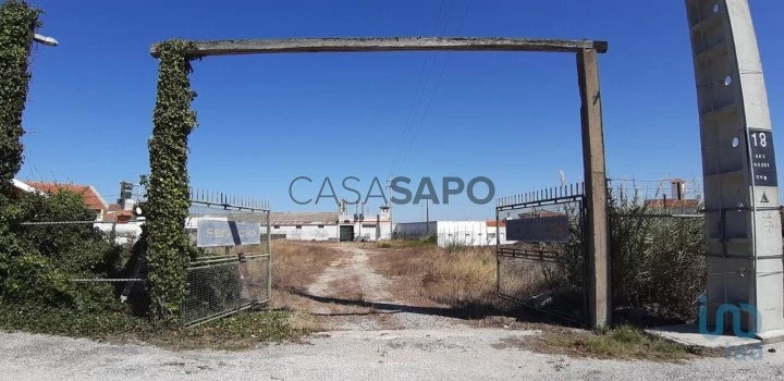 Lote para comprar em Torres Vedras