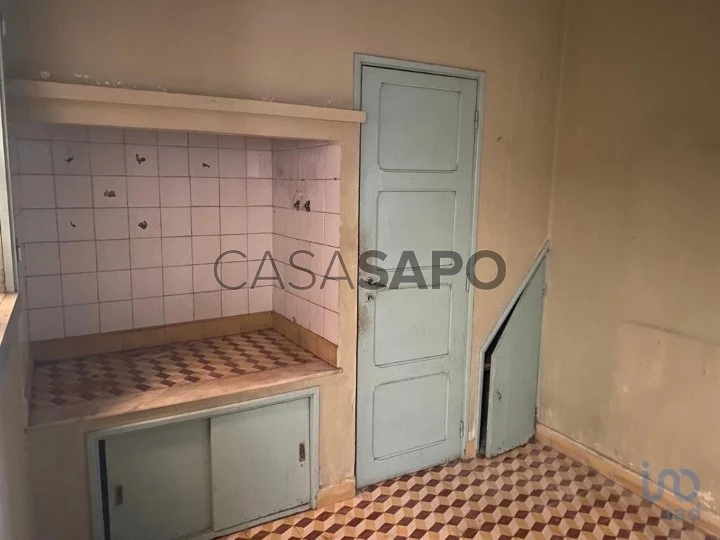 Moradia T2 para comprar em Alcobaça