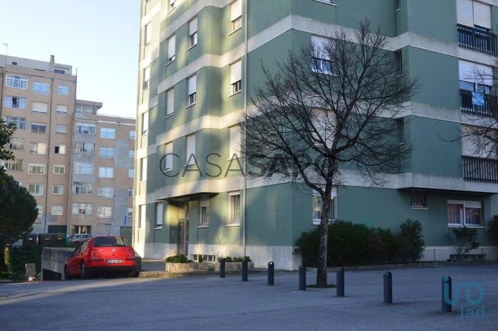 Apartamento T4 para alugar no Porto