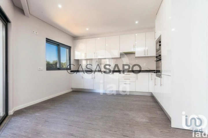 Apartamento T2 para comprar em Olhão