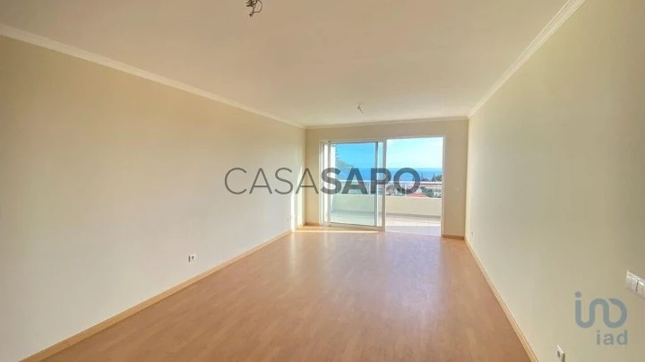 Apartamento T2 para comprar em Santa Cruz