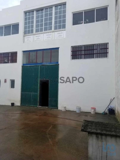 Comercial para comprar em Peniche