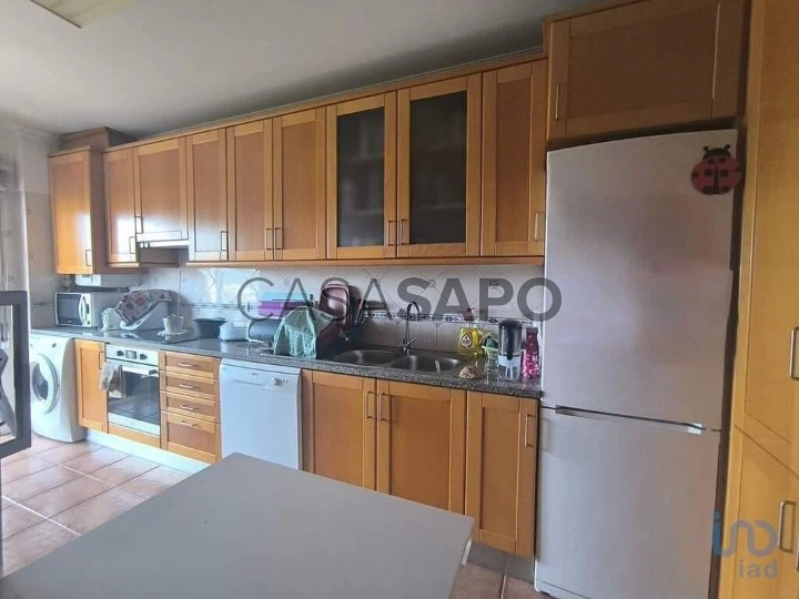 Apartamento T4 para comprar em Pombal