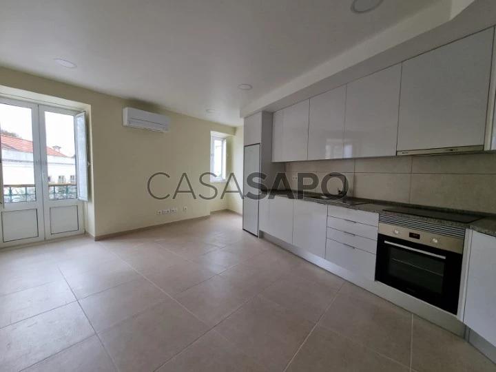 Apartamento T1 Duplex para alugar em Alcochete