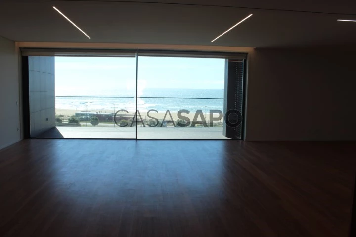 Penthouse T5 para comprar em Vila Nova de Gaia