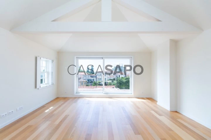 Apartamento T4 na Foz Velha