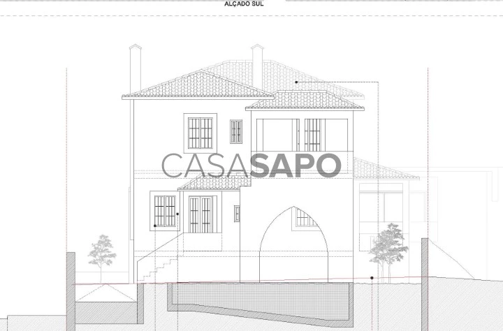 Moradia T4 Duplex para comprar no Porto