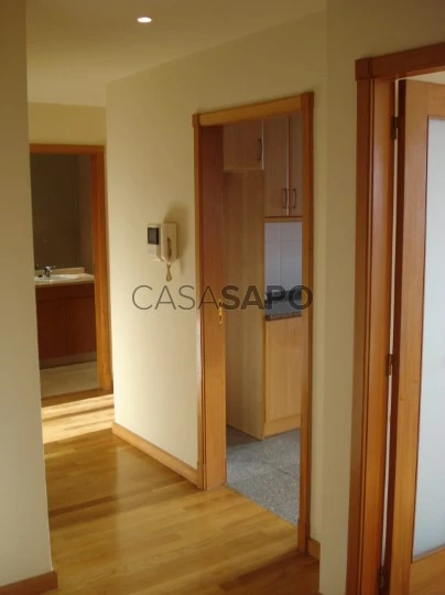 Apartamento T1+1 para comprar em Maia