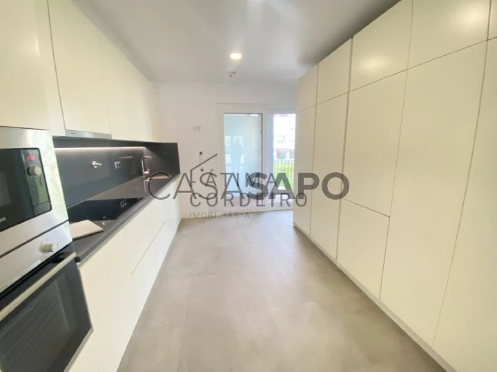 Apartamento T3 para comprar em Almada