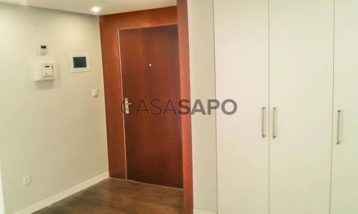 Apartamento T2 para comprar em Oeiras