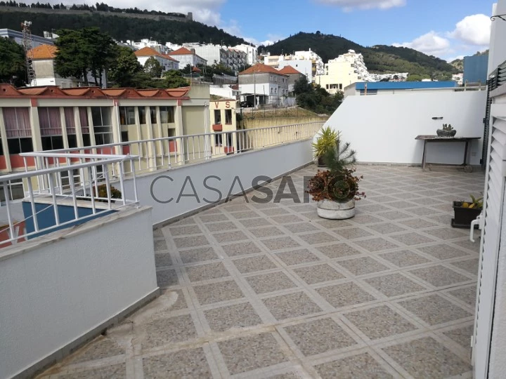 Apartamento T2 para alugar em Sesimbra