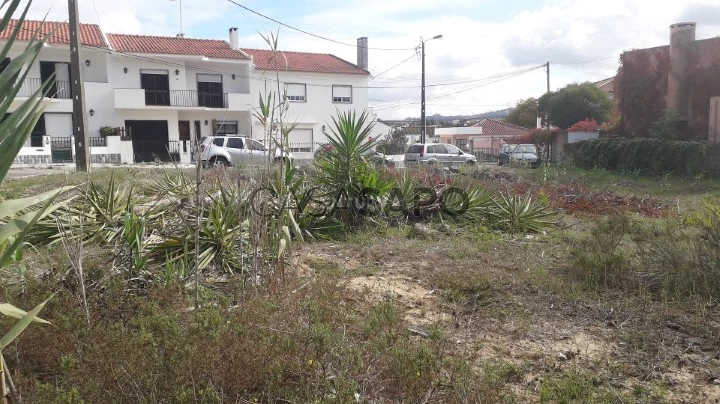 Terreno Urbano para comprar em Sintra