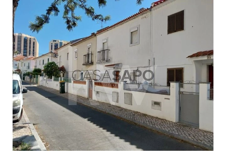Moradia T3 Duplex para comprar em Lisboa