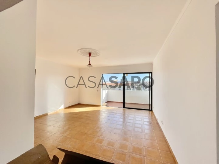 Apartamento T2 para comprar em Loulé