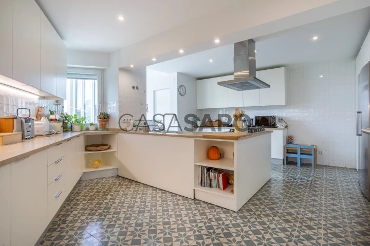 Apartamento T4 para comprar em Lisboa