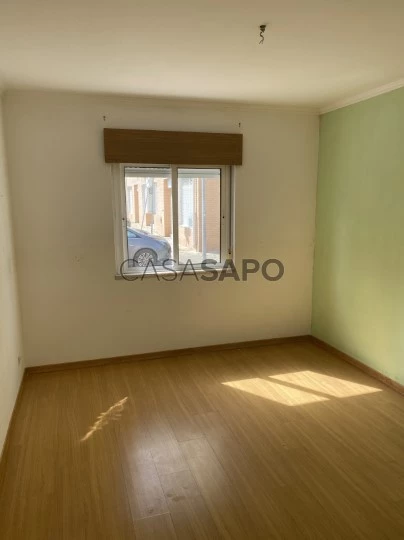 Apartamento T2 para comprar em Loures