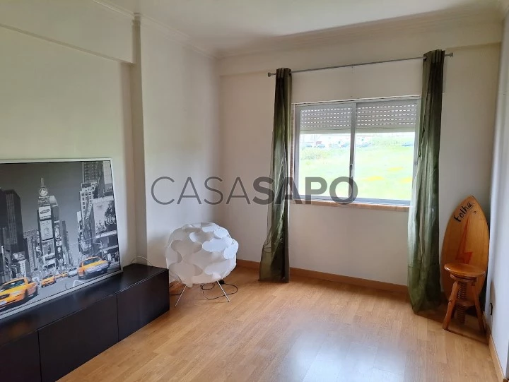 Apartamento T2 para alugar na Amadora