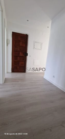 Apartamento T2 para comprar em Sintra